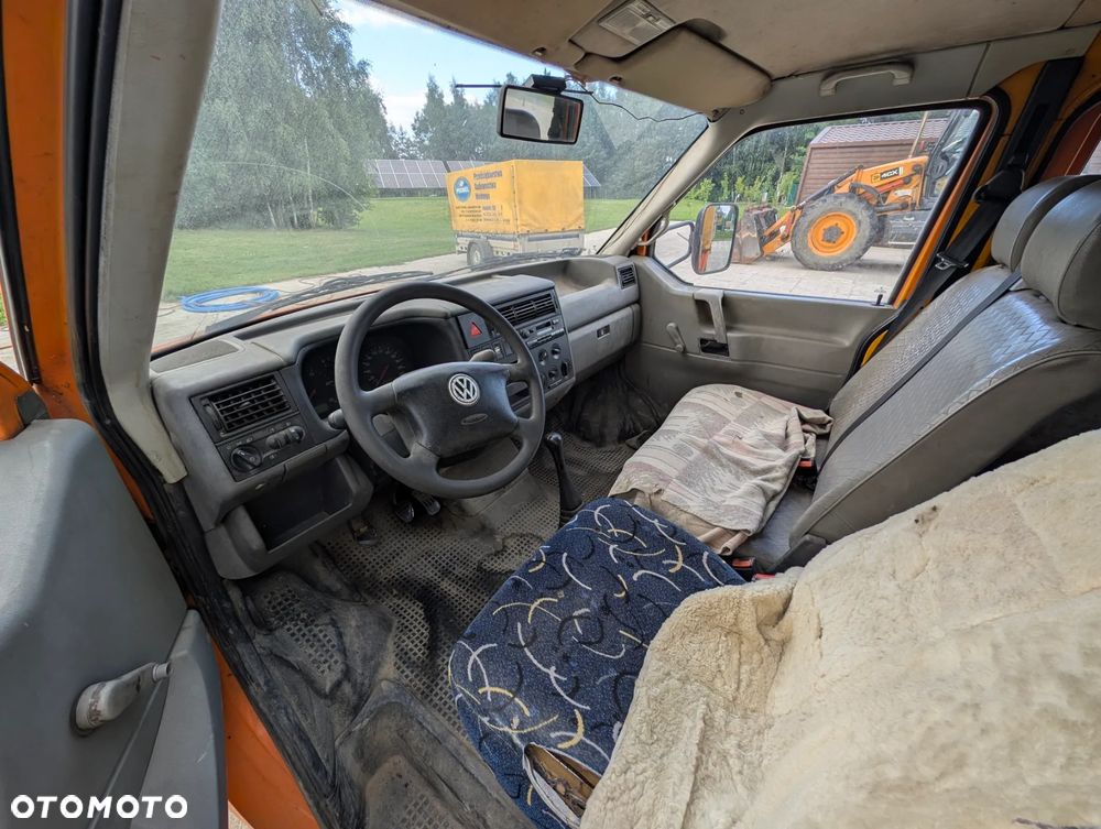 Volkswagen Transporter - 7