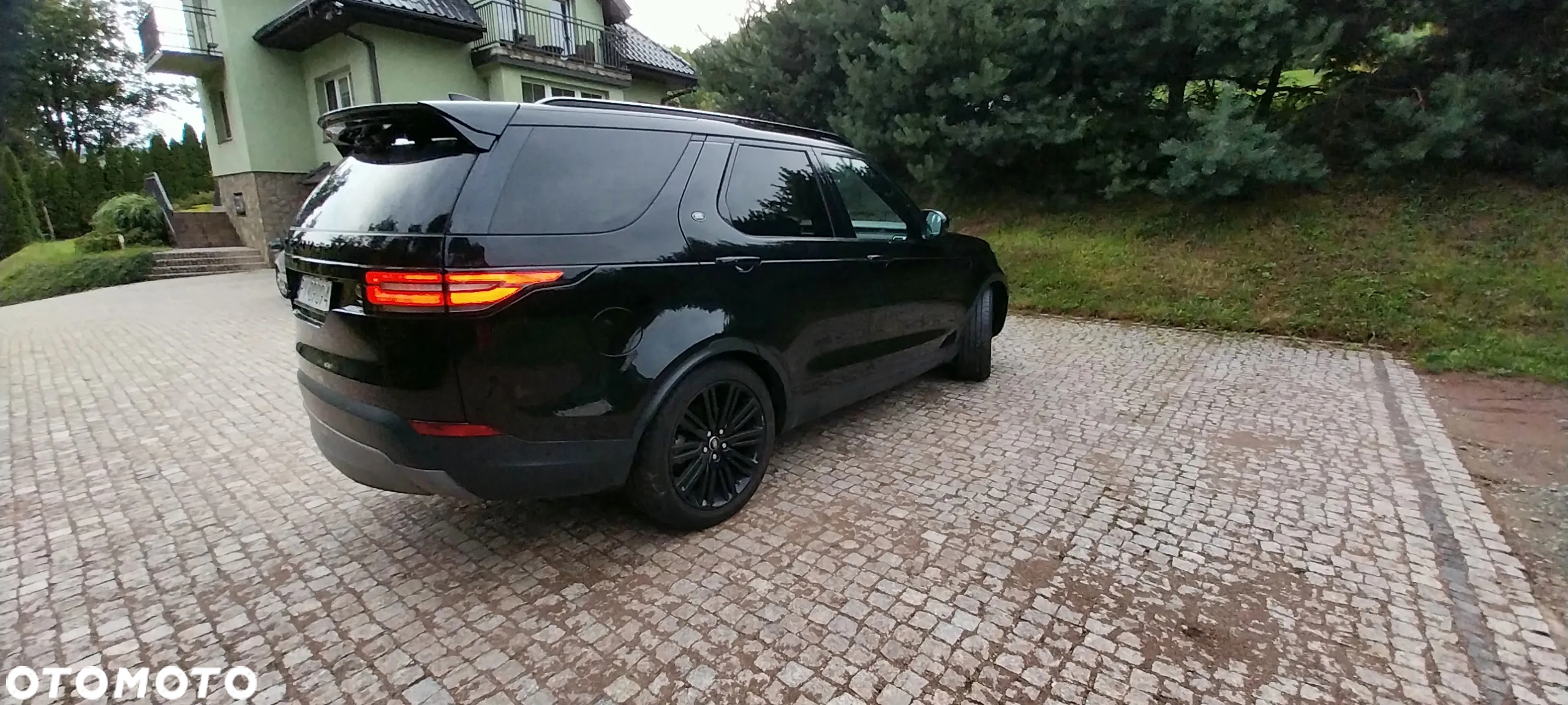 Land Rover Discovery V 2.0 SD4 HSE Luxury - 22