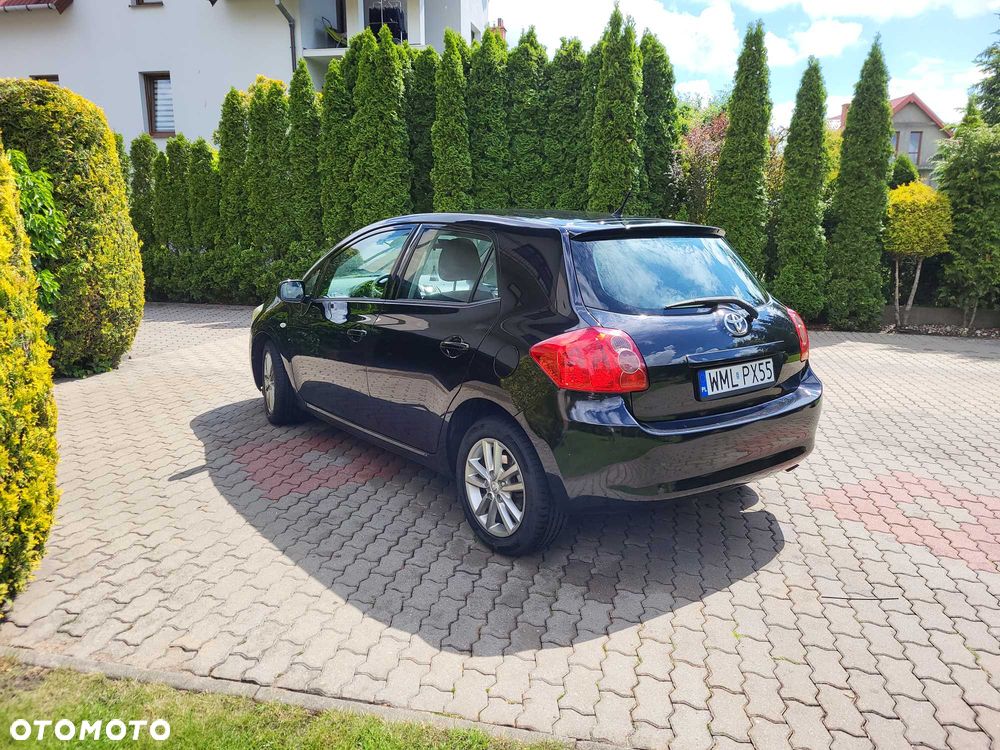 Toyota Auris - 3