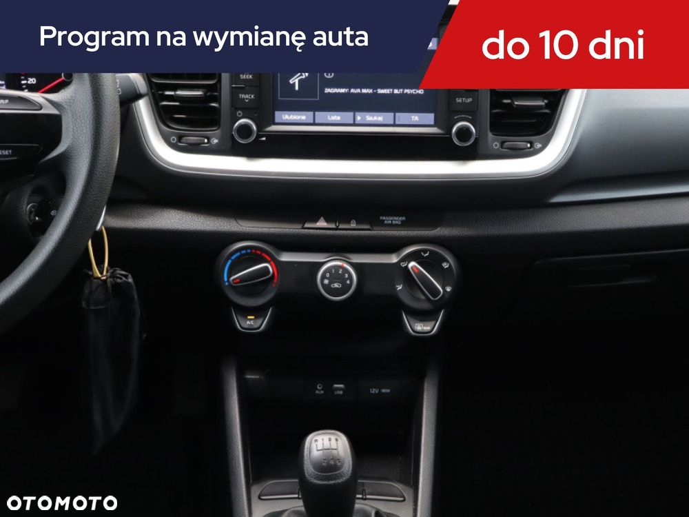 Kia Stonic - 14
