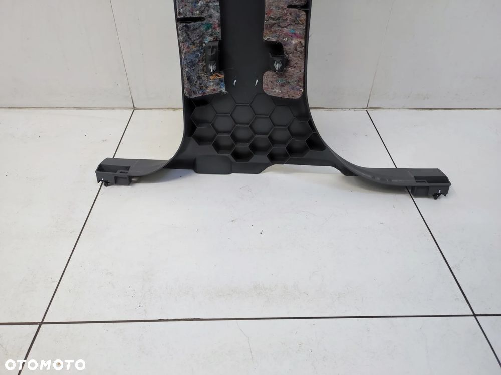 OSŁONA POSZYCIA SŁUPKA B ŚRODKOWA PRAWY FORD RANGER V 5 - 8