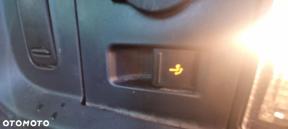 Volkswagen Sharan 2.0 TDI Highline DSG - 18