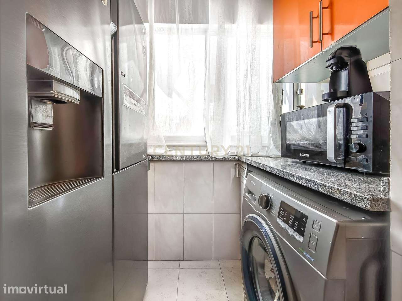 APARTAMENTO T4 EM SANTO ANTÓNIO DOS CAVALEIROS - Grande imagem: 5/21