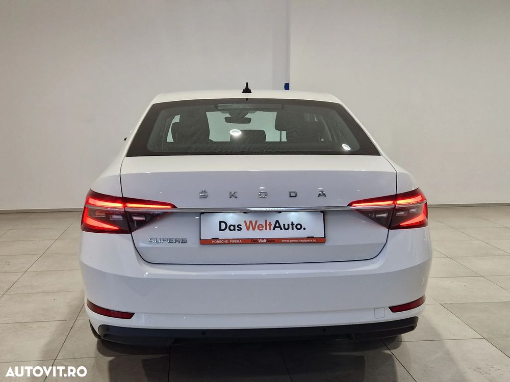 Skoda Superb 2.0 TDI Ambition - 8