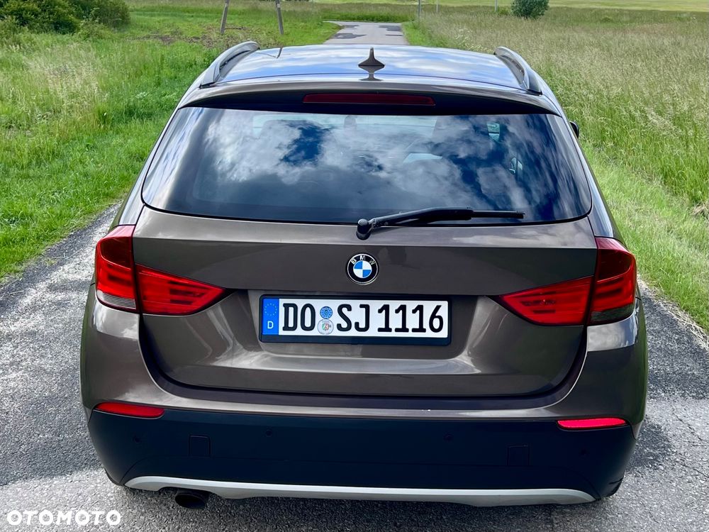 BMW X1 xDrive18d Sport Line - 7