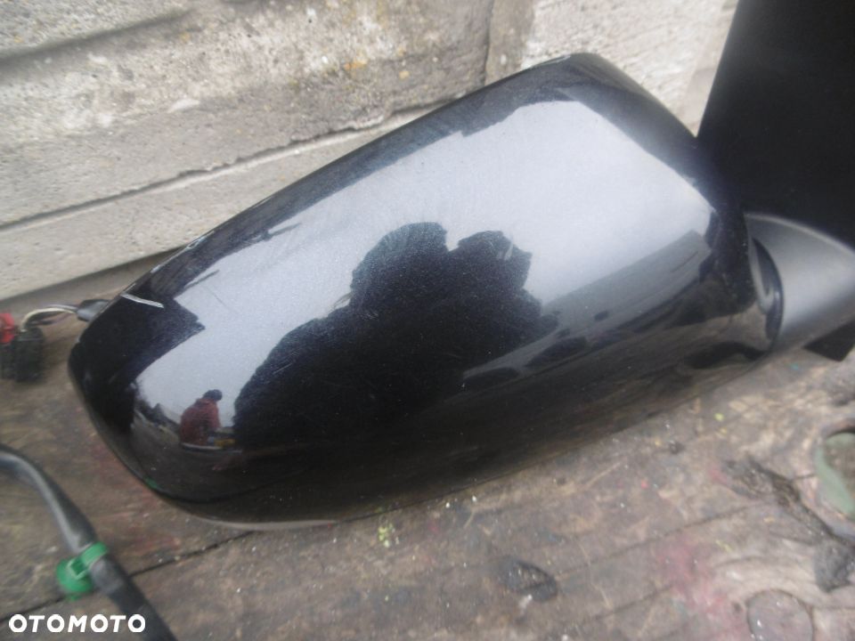 Lusterko L/P TOURAN 6 PIN EUROPA - 2