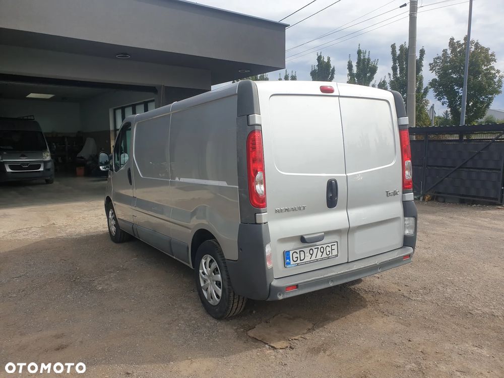 Renault trafic - 7