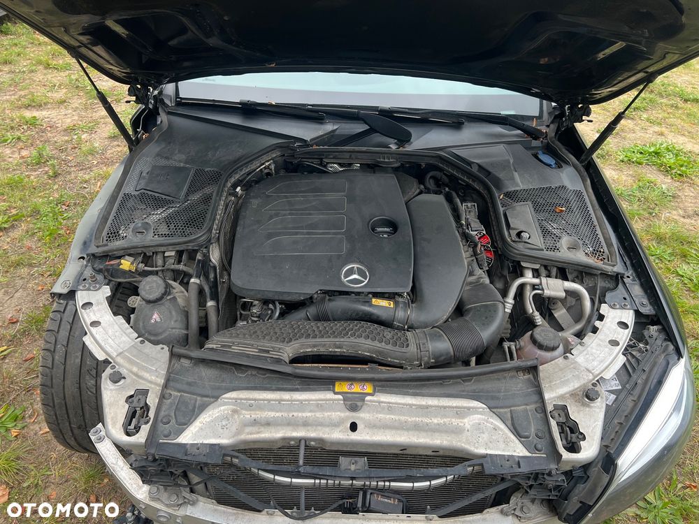 Mercedes-Benz Klasa C 200 4MATIC 9G-TRONIC - 10