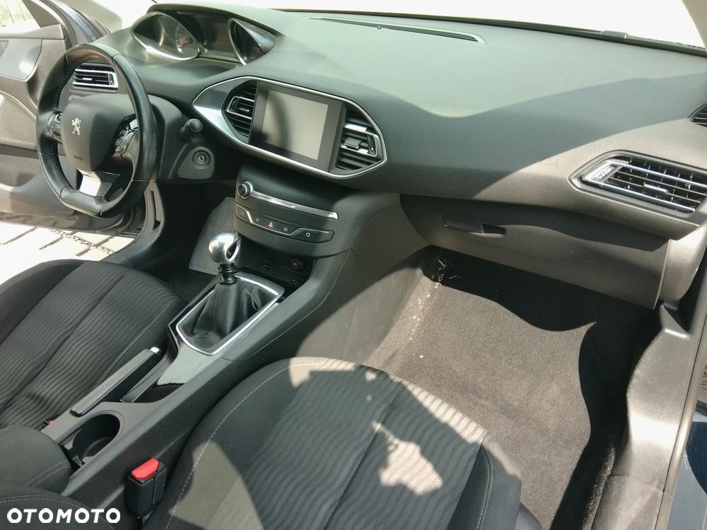 Peugeot 308 1.2 PureTech GPF GT Pack S&S - 15