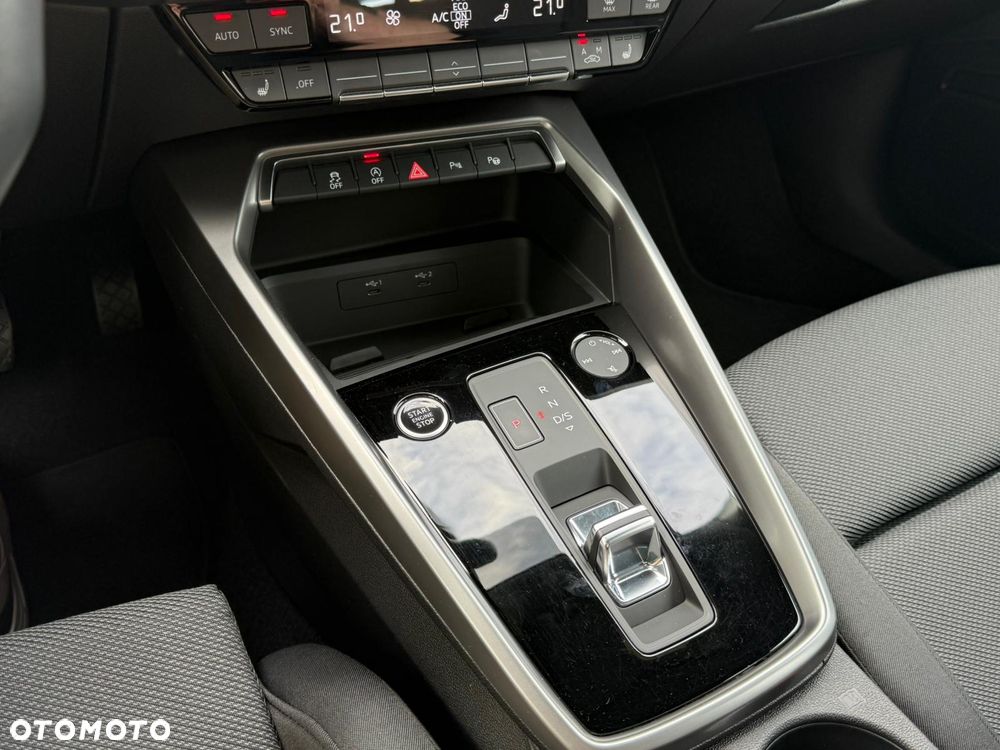 Audi A3 Sportback 35 TFSI mHEV S tronic - 18