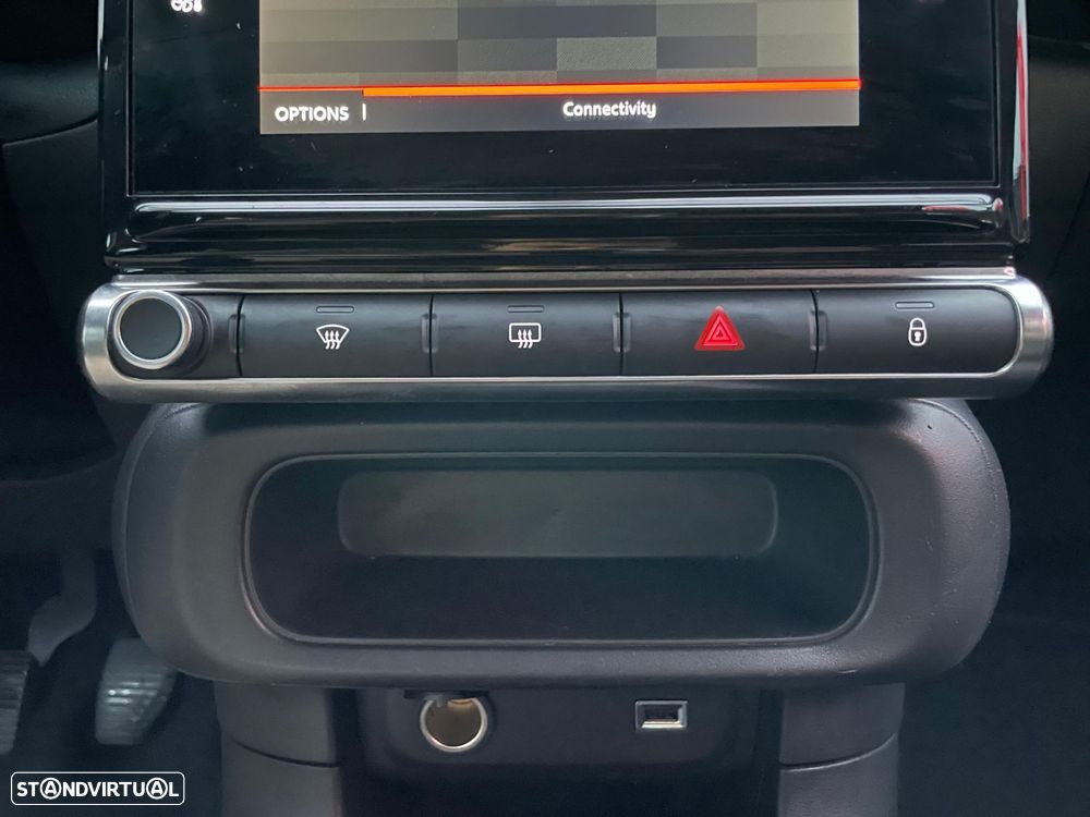 Citroën C3 1.2 PureTech Shine - 26