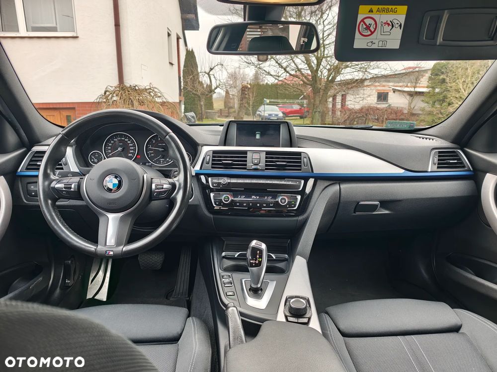 BMW Seria 3 320i GPF M Sport - 12