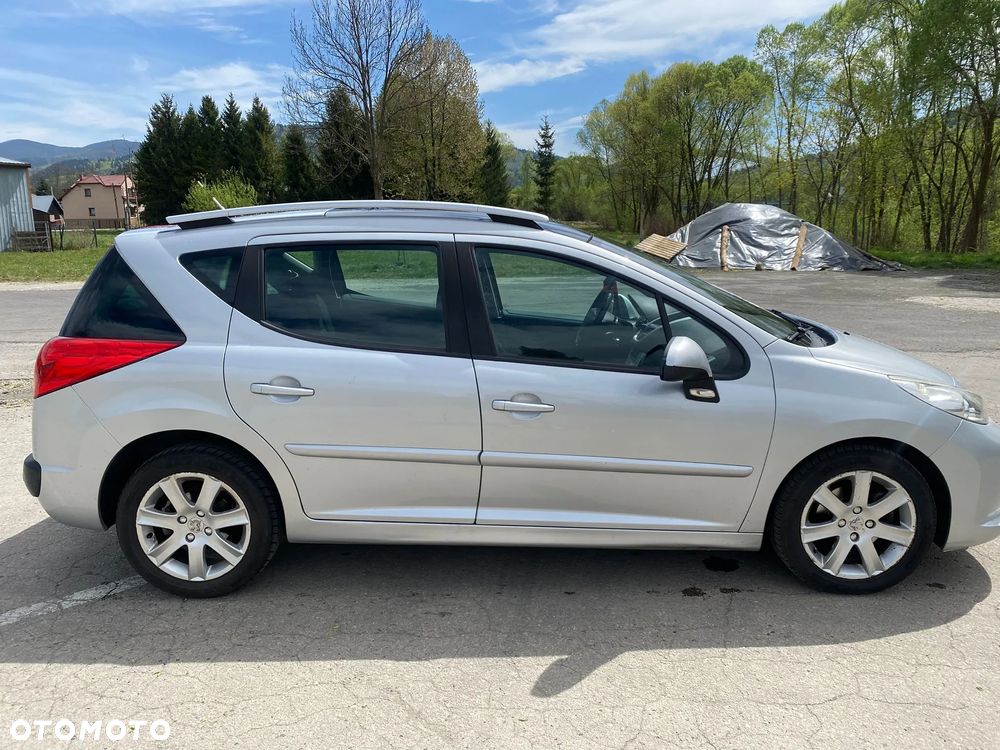 Peugeot 207 120 Automatik Premium - 1