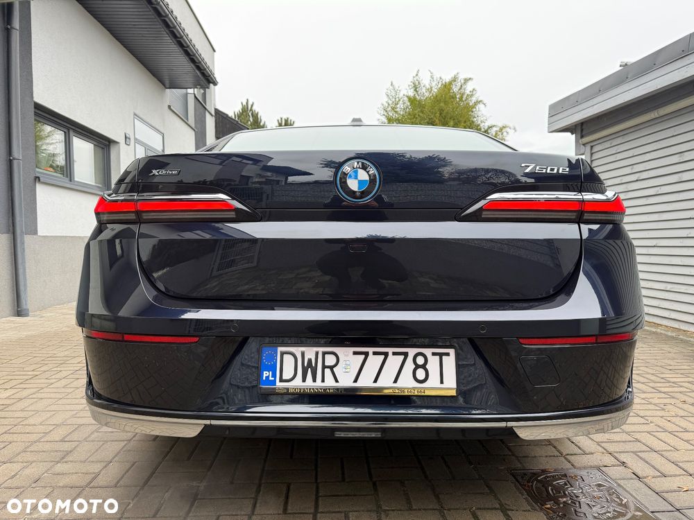 BMW Seria 7 - 14