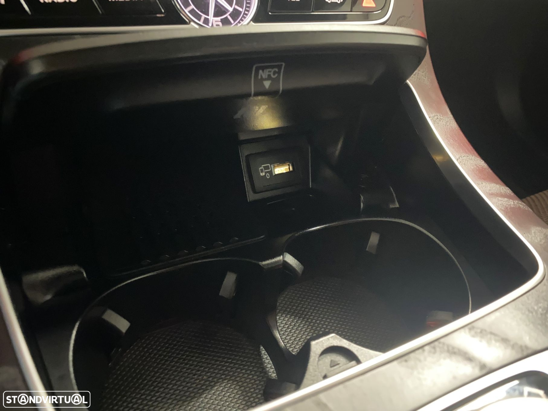 Mercedes-Benz E 300 de Avantgarde - 42