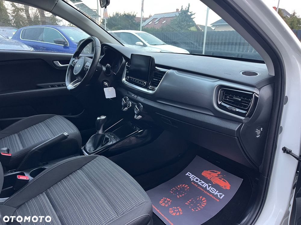 Kia Stonic - 9