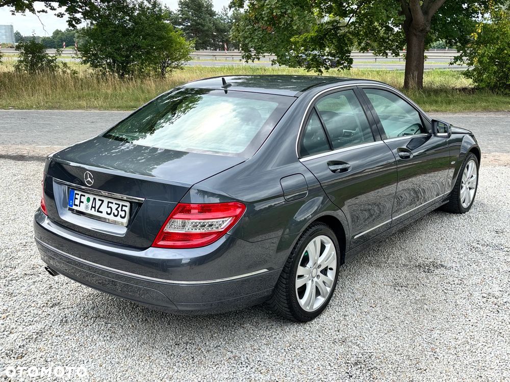 Mercedes-Benz Klasa C 180 Kompressor Avantgarde - 25