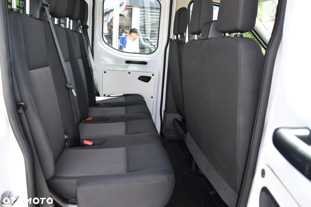 Ford Transit - 17
