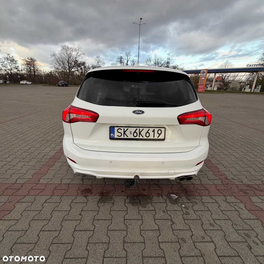 Ford Focus 1.5 EcoBlue STart-Stopp-System ST-LINE - 6