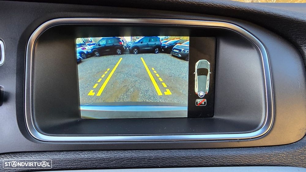 Volvo V40 1.6 D2 Momentum Powershift Eco - 20