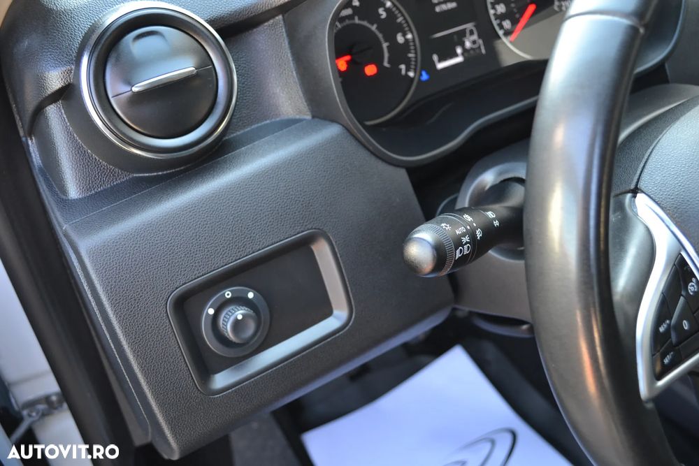 Dacia Duster Blue dCi 115 4WD Comfort - 9