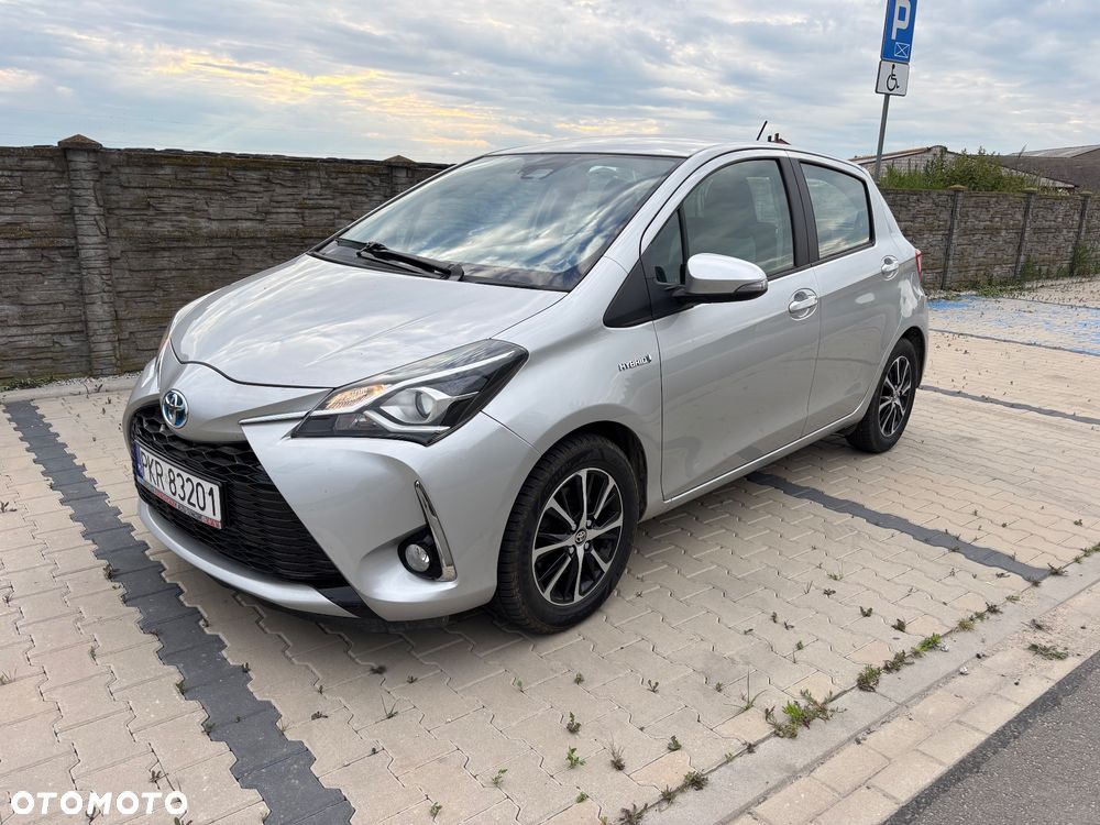 Toyota Yaris 1.5 VVT-i - 1