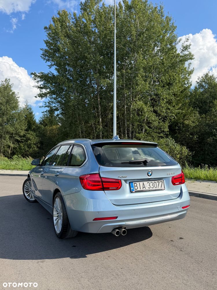 BMW Seria 3 328i xDrive Luxury Line - 10