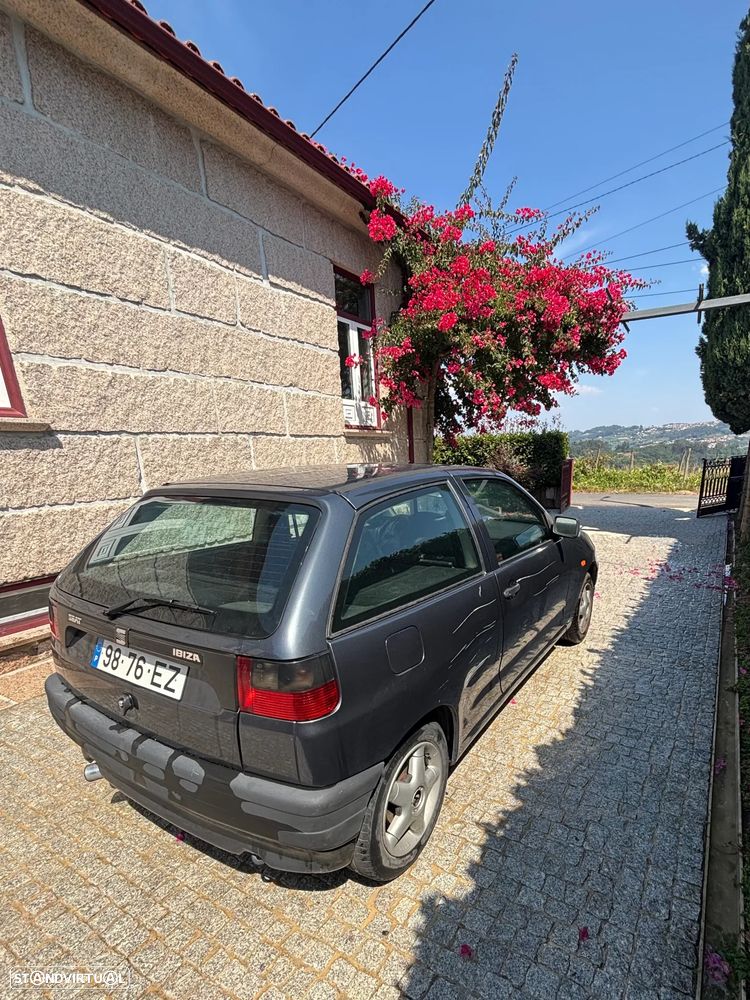SEAT Ibiza 1.9 D CLX - 4
