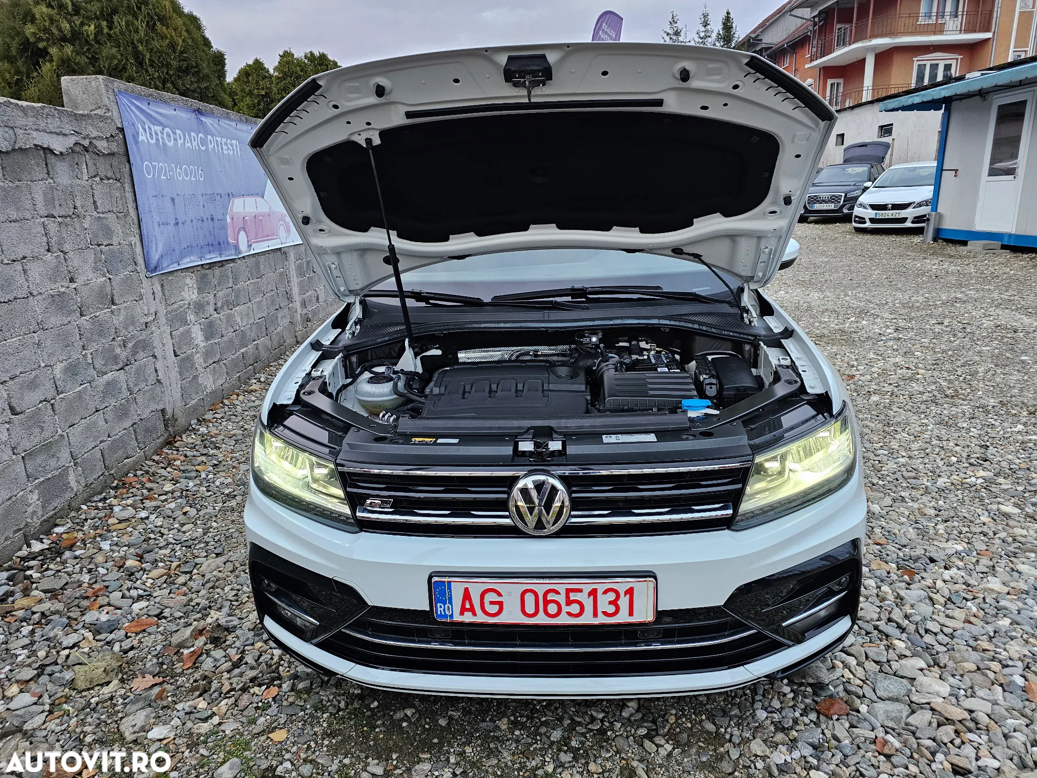 Volkswagen Tiguan 2.0 TDI SCR DSG R-Line - 14