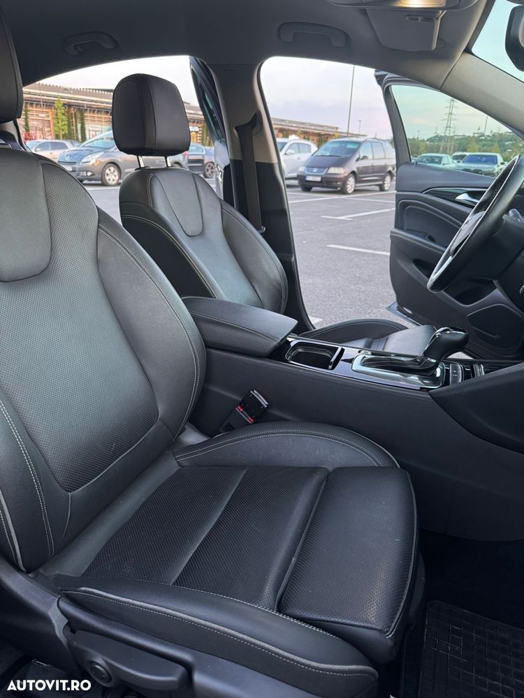 Opel Insignia 2.0 CDTI Start/Stop Exclusive Aut. - 2