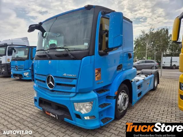 Mercedes-Benz 1843 - 1