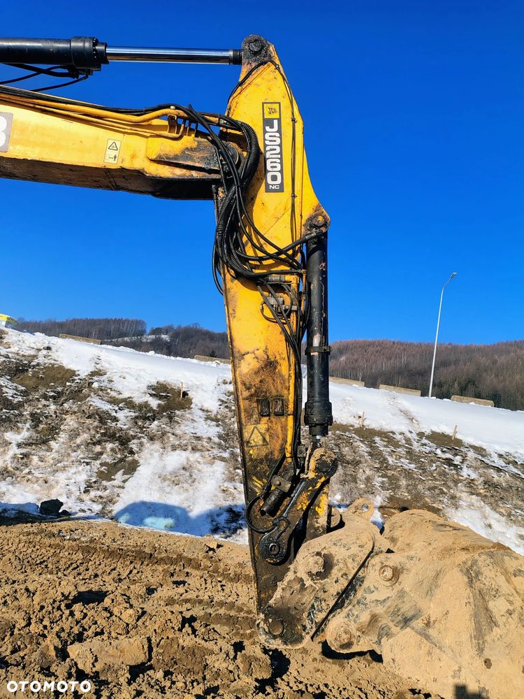 JCB JS 260 NLC - 13