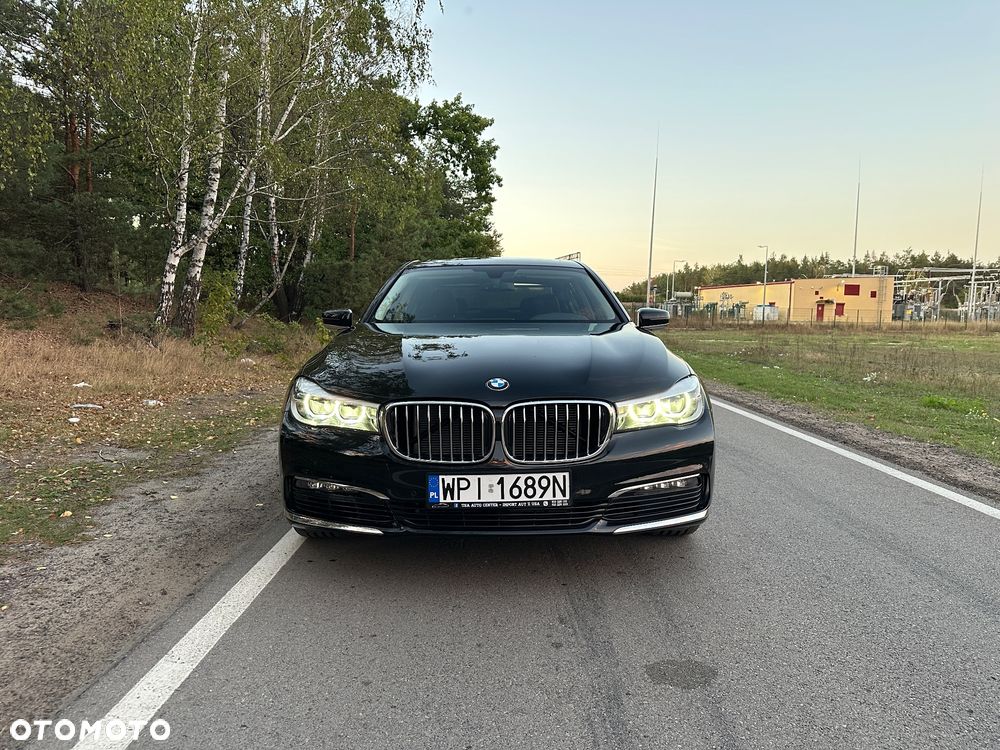 BMW Seria 7 740Li - 2
