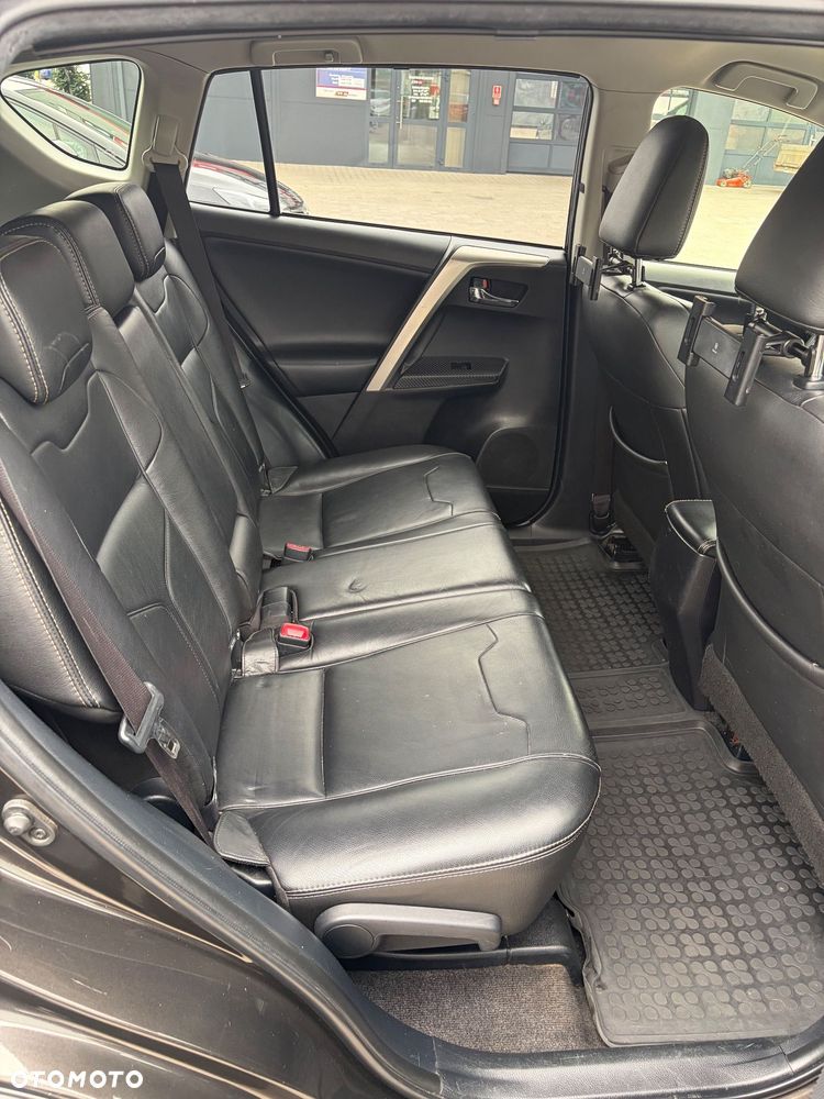 Toyota RAV4 2.0 D-4D Prestige - 7