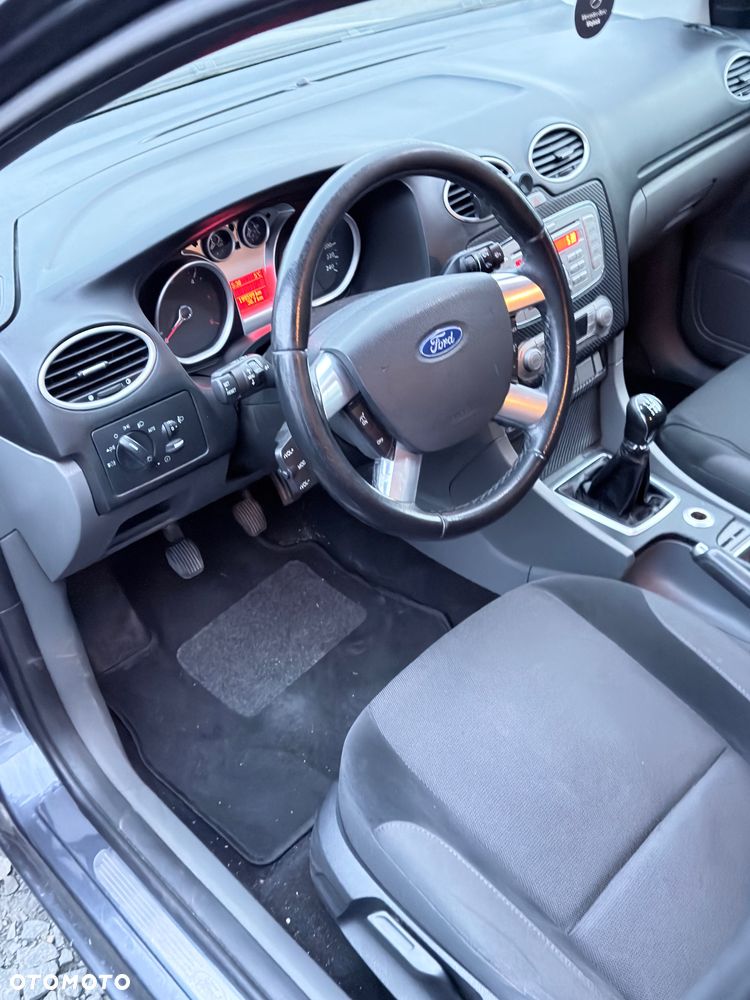 Ford Focus - 7