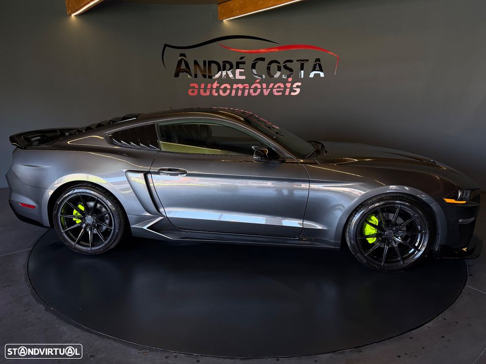 Ford Mustang 2.3i EcoBoost Aut. - 3