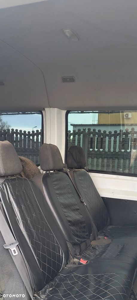 Ford Transit - 11