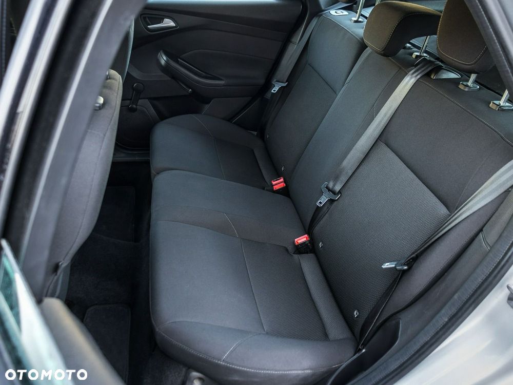 Ford Focus - 16