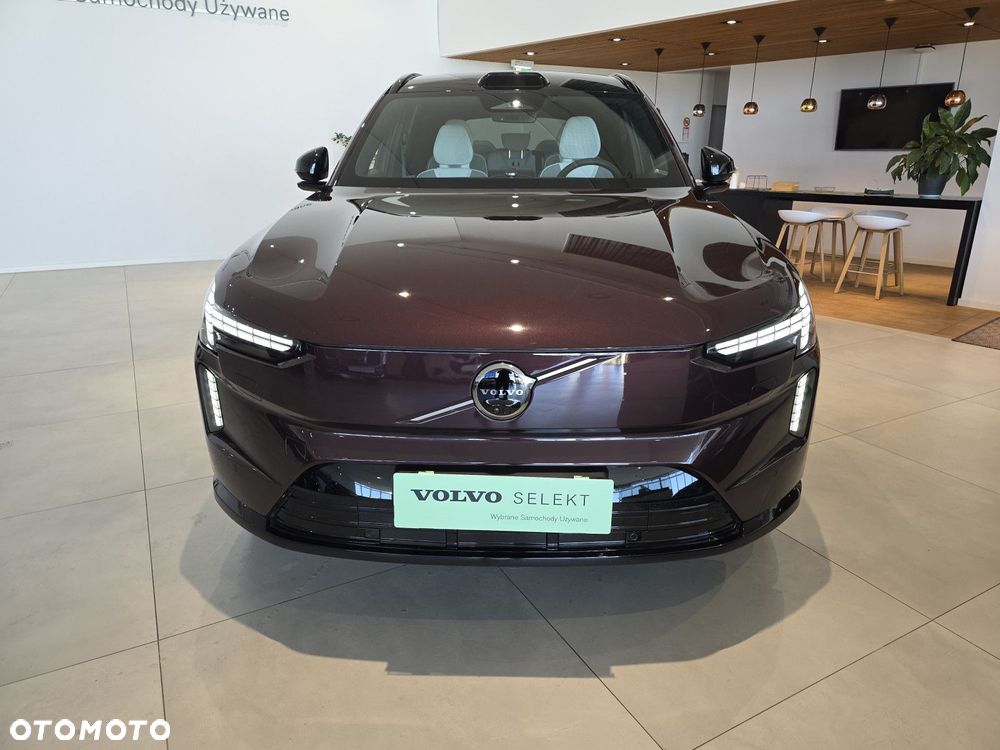 Volvo EX90 - 2