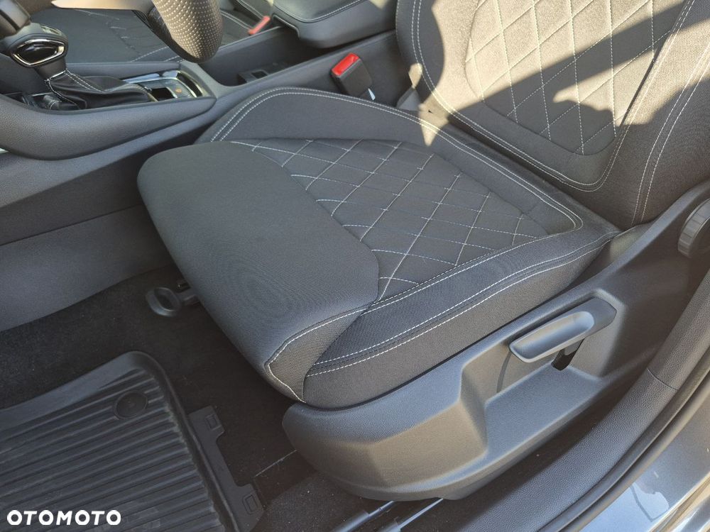 Skoda Karoq 1.5 TSI ACT Sportline DSG - 14