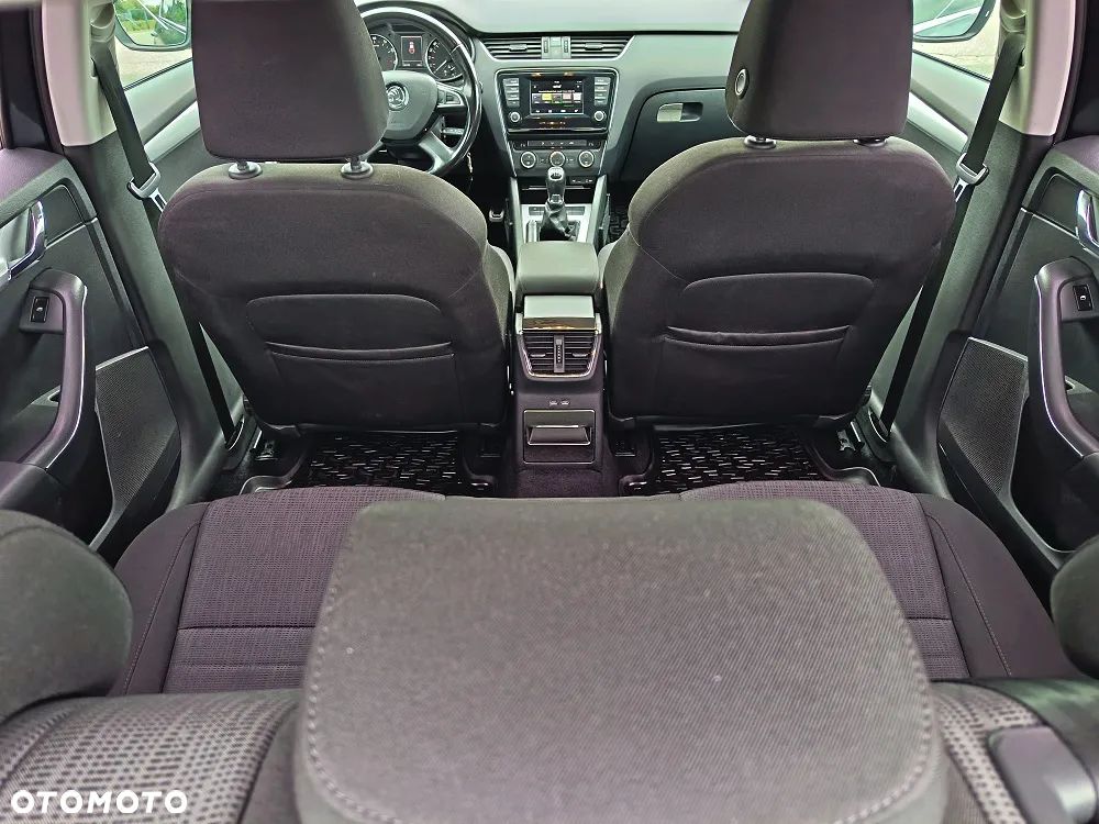 Skoda Octavia 1.4 TSI Elegance - 25