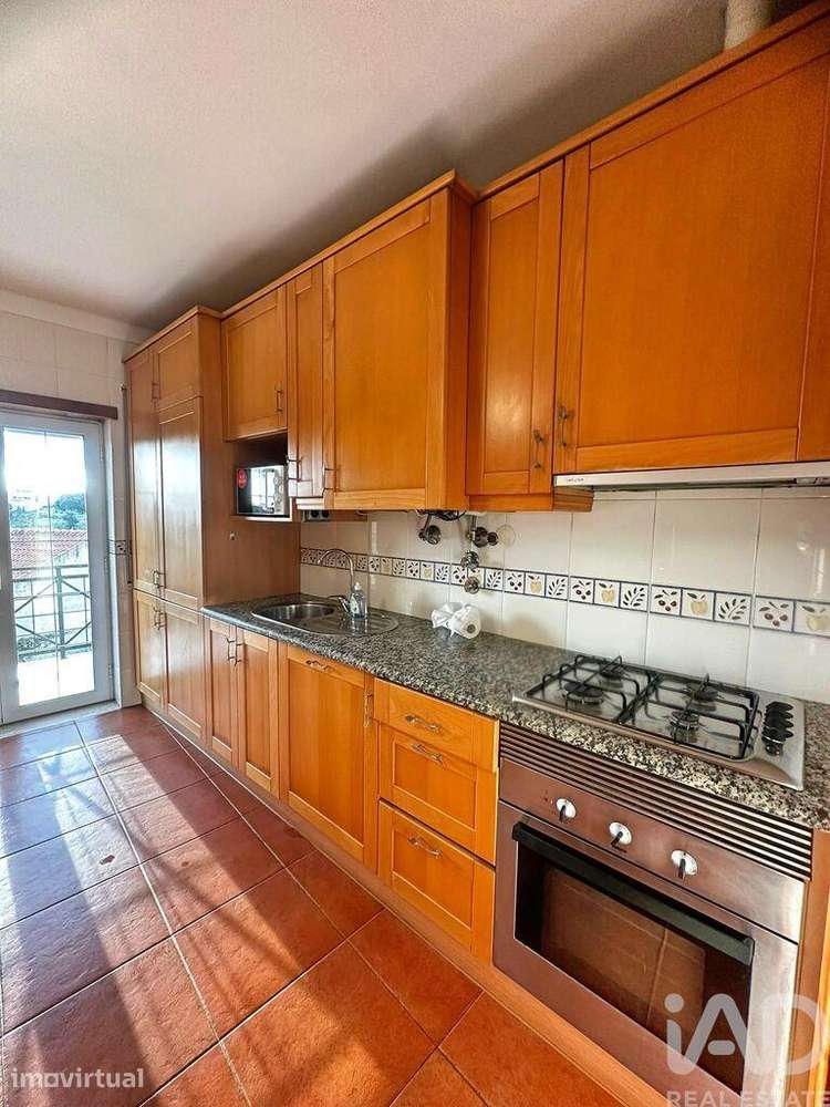 Casa / Villa T3 em Gaeiras de 178,00 m2 - Grande imagem: 4/18