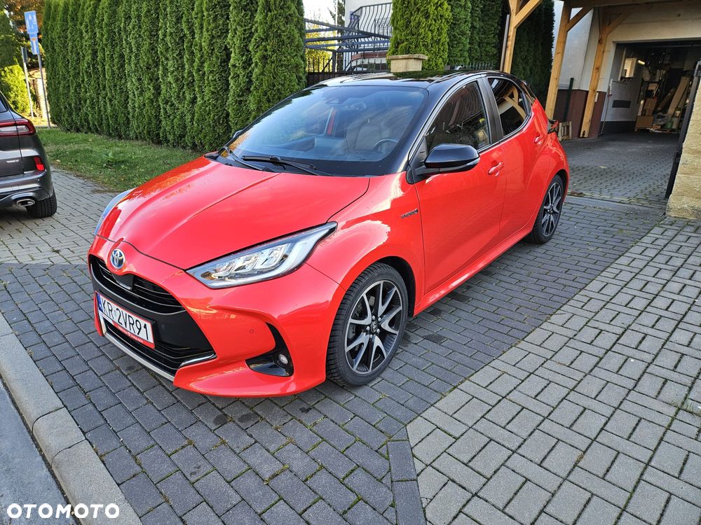 Toyota Yaris Hybrid 1.5 Premiere Edition - 1