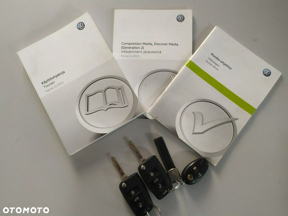 Volkswagen Touran 2.0 TDI BMT Comfortline Plus DSG - 25