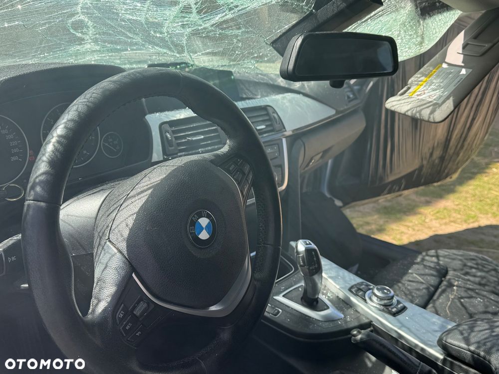 BMW Seria 3 - 18