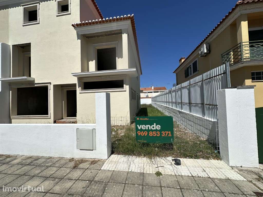 Moradia tipologia T4 - Grande imagem: 3/4