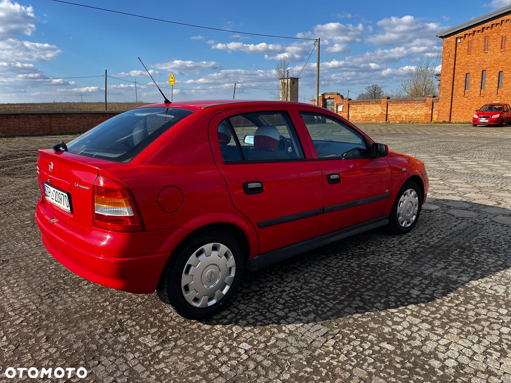 Opel Astra 1.4 - 6