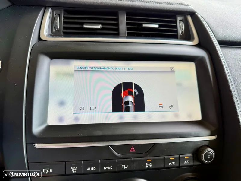 Jaguar E-Pace 2.0 i4D R-Dynamic S AWD Aut. - 16