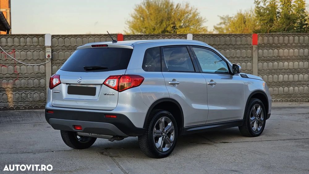 Suzuki Vitara - 3