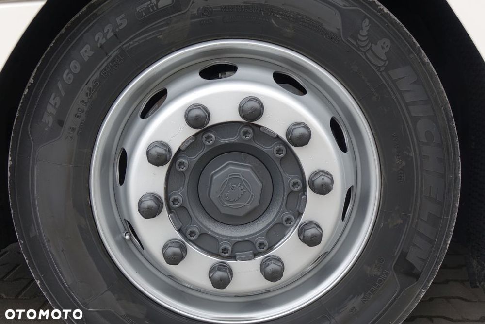 Scania S450 / EURO 6 / MEGA / LOW DECK / AUTOMAT / RETARDER / KLIMATYZACJA POSTOJOWA / LODÓWKA  /  2 ZBIORNIKI 700L / PO KONTRAKCIE - 10